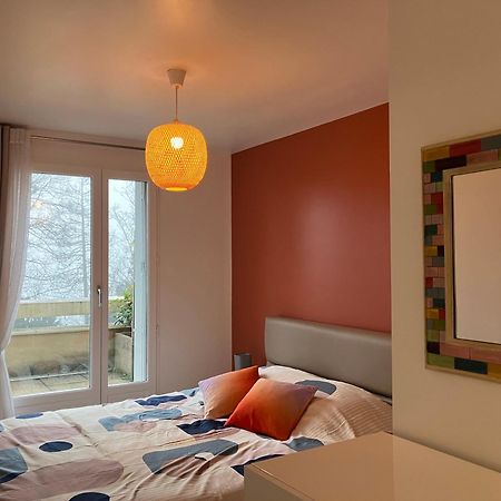Appartement Avec Parking & Linge Inclus & Local Velos Blois Bagian luar foto